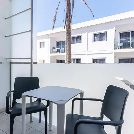 Abubilla Holidayfv *